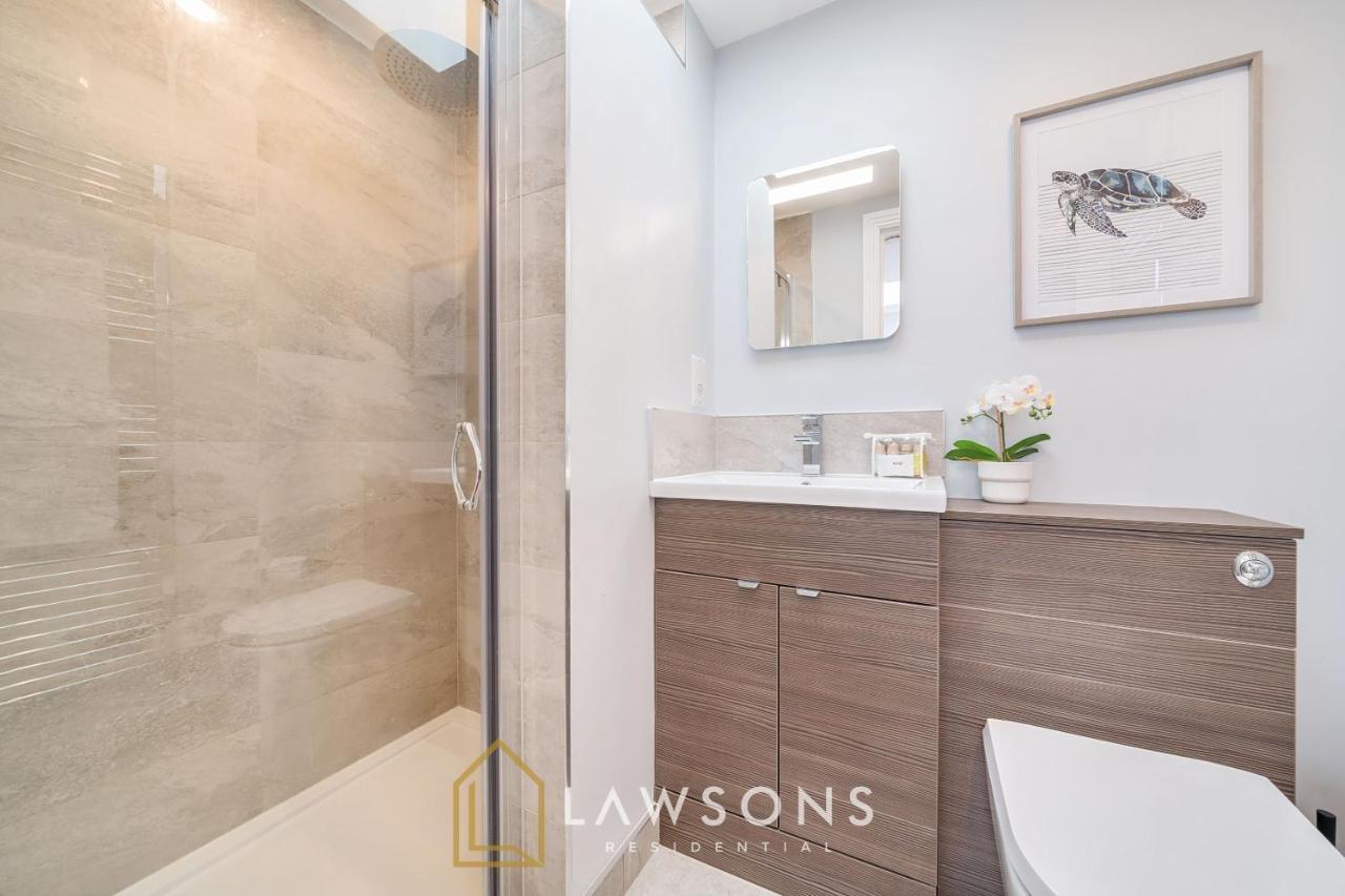 Chic Living By Lawsons Windsor Exterior foto